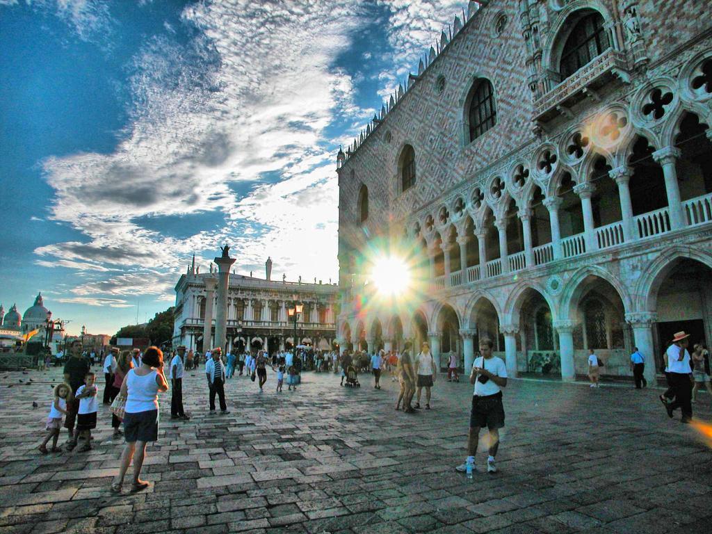 Casa Calle Frezzeria * Venecia